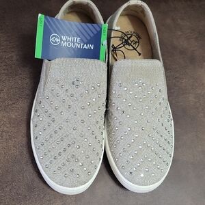 White Mountain Women's Beige Studded Sneakers